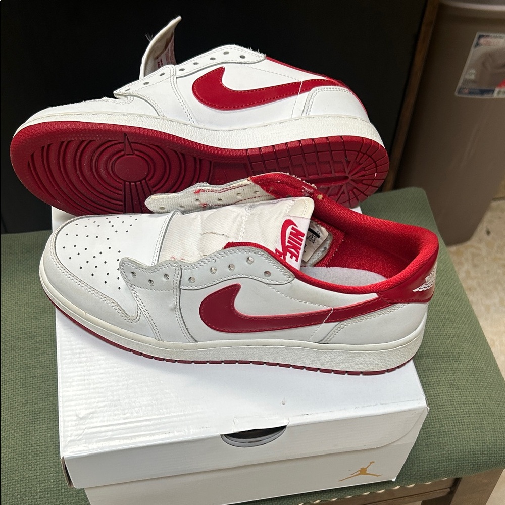 Nike Red and White Low-Top Sneakers